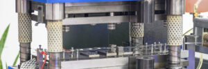 metal stamping experts using metal stamping equipment
